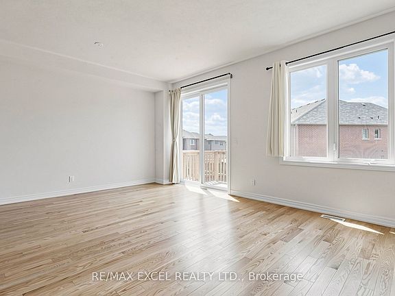 2nd image of 133 Lageer Dr