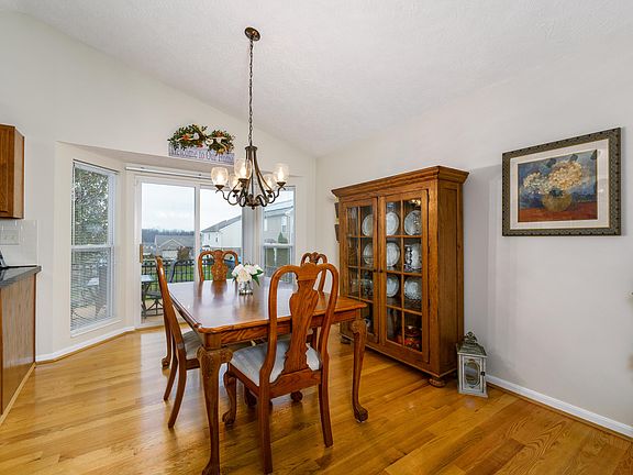 5th image of 6240 Deermeade Dr