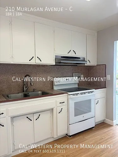 210 Murlagan Ave #C Photo 1