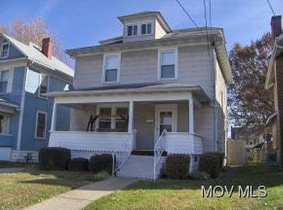1st image of 1710 Oak St