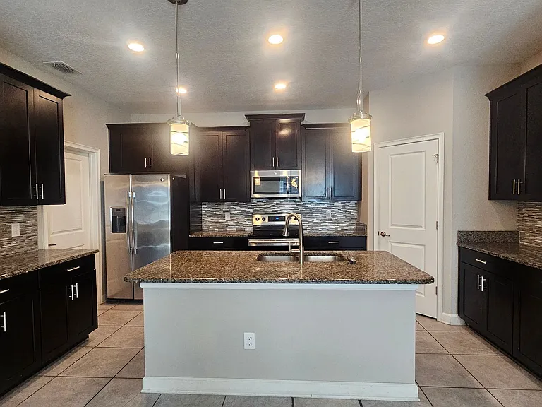 9713 Pecan Hickory Way — Photo 4