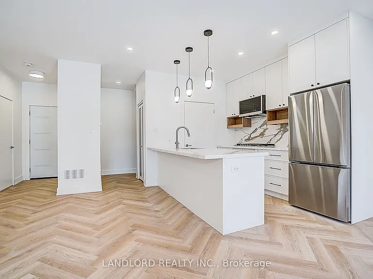 1146 Broadview Ave #1 — Photo 16