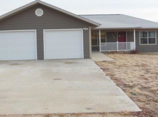 709 Oak St, Verdigre, NE 68783