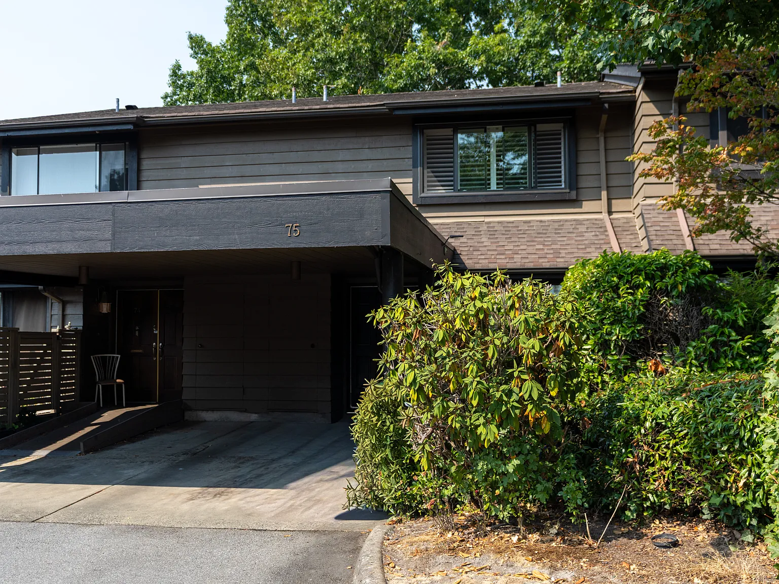 3 bed, 2.5 bath, 1500 sqft, $3,500 — Photo 1