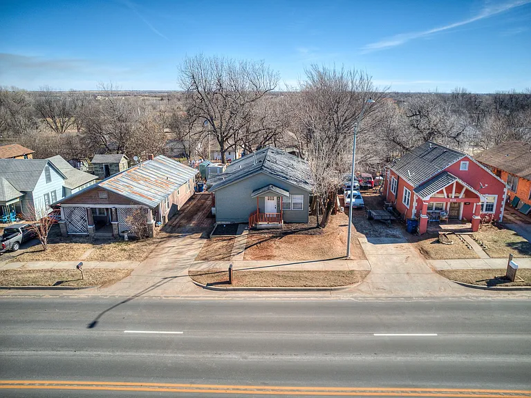 708 N Choctaw Ave — Photo 50