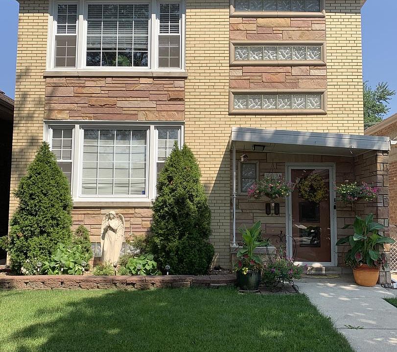 1st image of 3417 S Lombard Ave