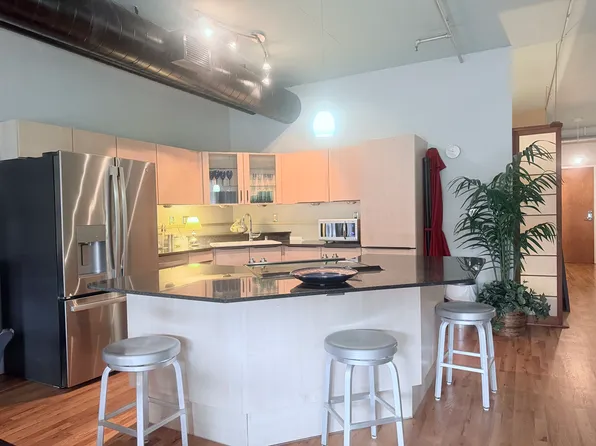 1499 Blake St, Denver, CO