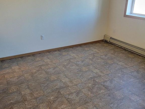 2nd image of 604 8th Ave S #813-305