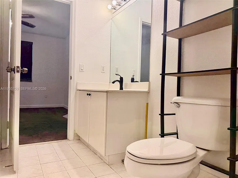 1692 SE 29th Ct #201 — Photo 18