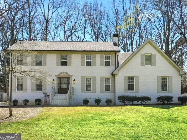 313 Summit Ridge Dr, Lawrenceville, GA 30046