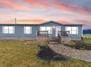 67 Wolf Bnd, East Bernstadt, KY 40729
