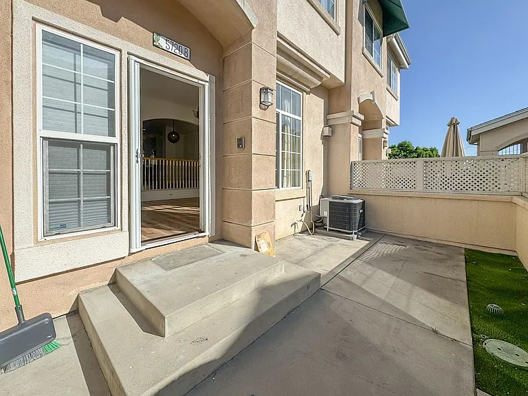 5720 S Glennie Ln #B — Photo 13