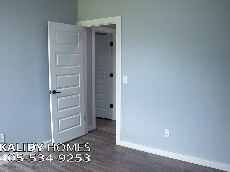 1716 Kalidy Dr — Photo 18