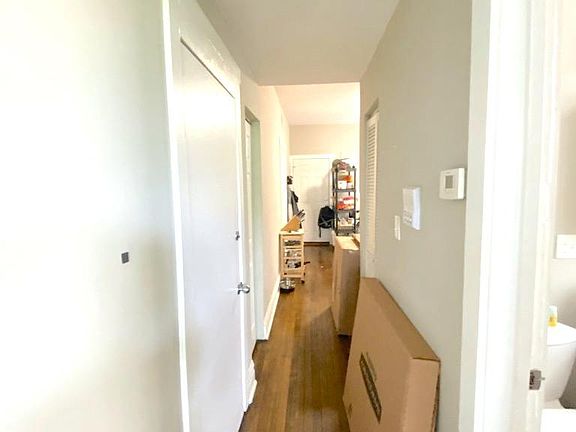 3rd image of 936 N California Ave #3F