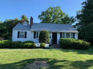 422 Pine Grove Cir, Scotch Plains, NJ 07076