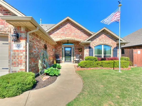 3323 Windmill Rd, Moore, OK 73165