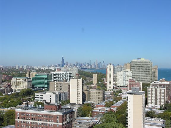 4th image of 1700 E 56th St APT 2904
