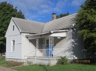 2400 N 15 1/2 St, Terre Haute, IN 47804
