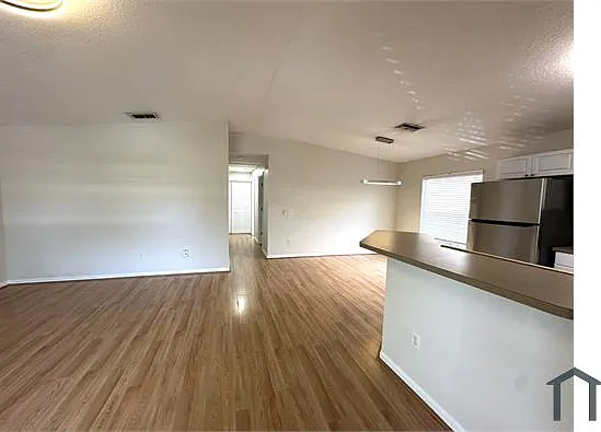 1717 W Nassau St — Photo 5