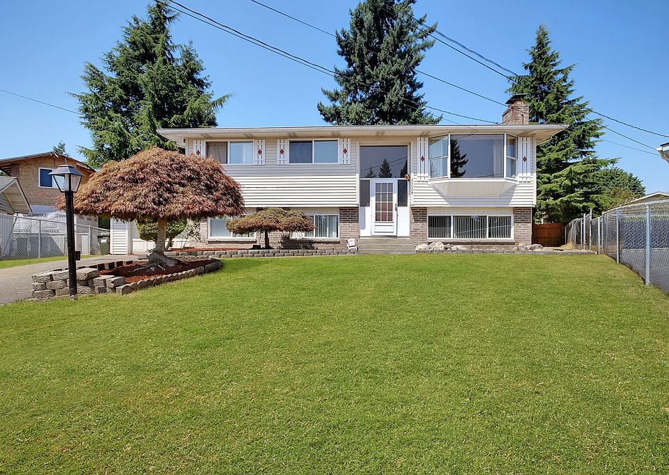 1st image of 29004 43rd Ave S