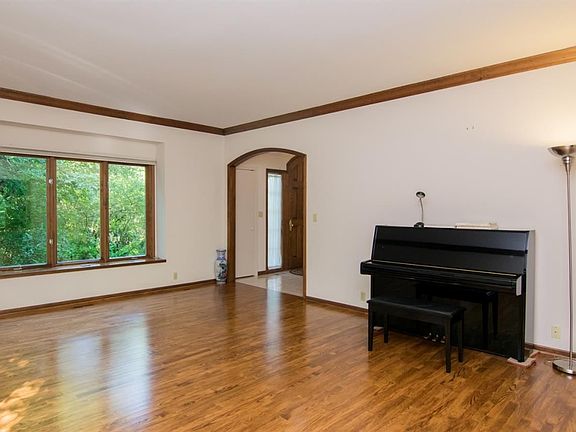 2nd image of 3317 E Dobson Pl