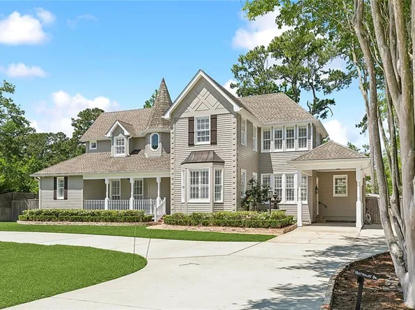 204 Nottoway Dr, Mandeville, LA 70471