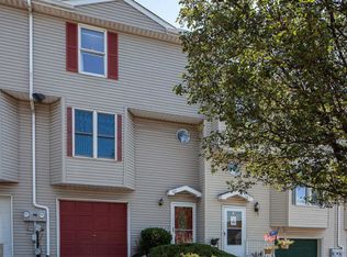 167 Chartwood Dr, Harrisburg, PA 17111