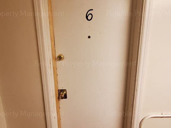 2nd image of 1085 Idaho Ave APT 6