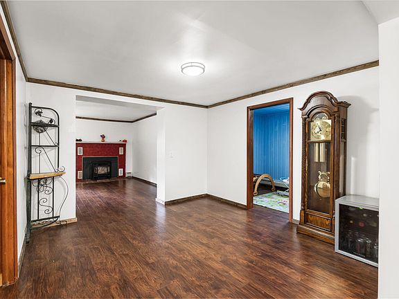 5th image of 2368 N Palmer Rd
