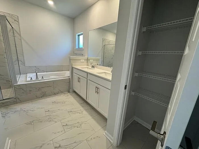 15589 Ruthie Lynn Dr — Photo 18