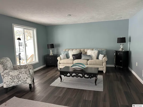 3504 S 48th Ave, Omaha, NE 68106