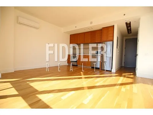 Rented by Fiddler Realty | media 74