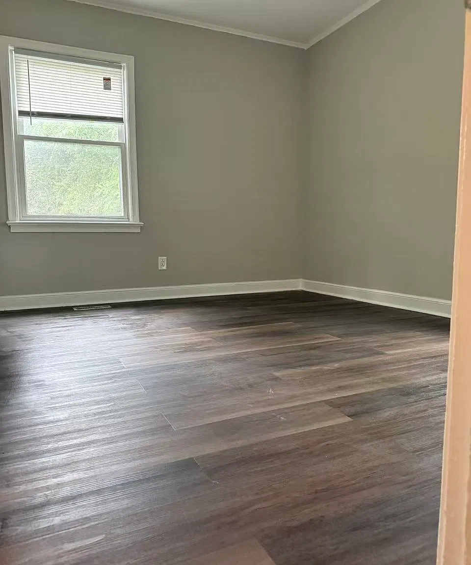 512 Cross St — Photo 3