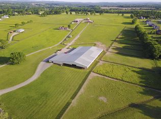 3449 Petty Ln, Columbia, TN 38401