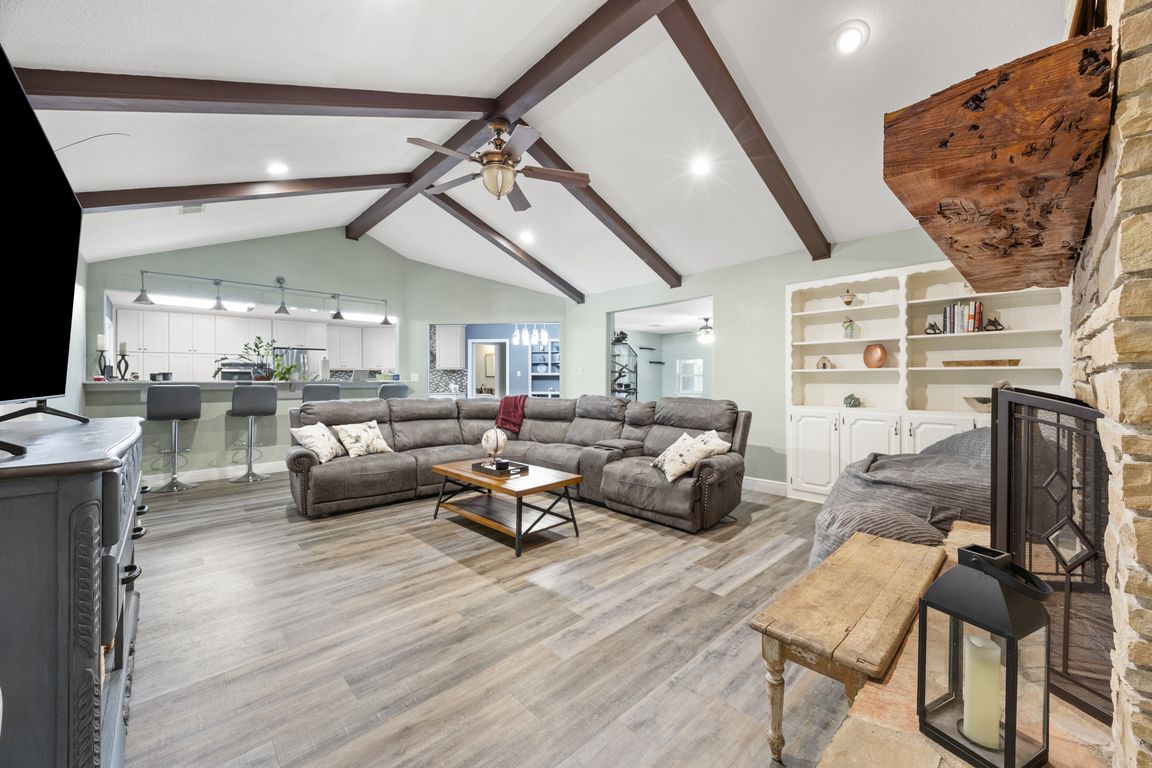 next background image