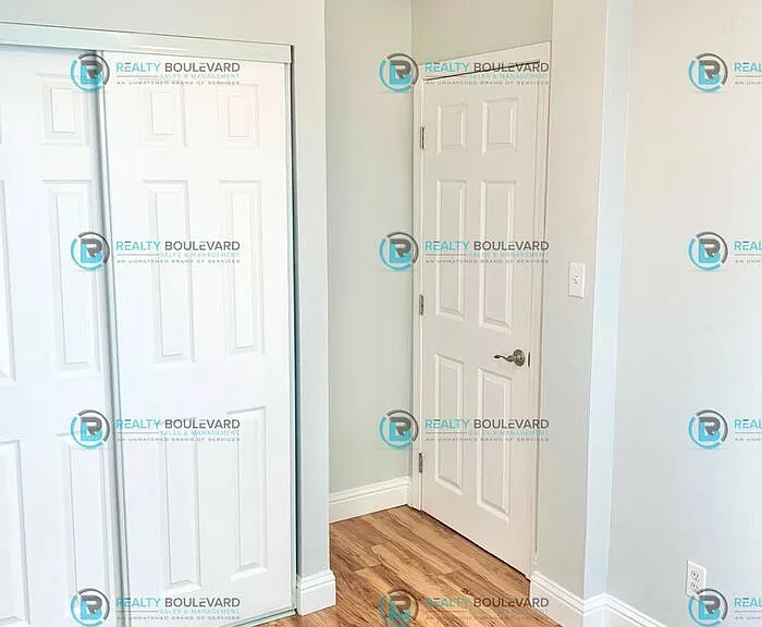 662 Eureka Ave — Photo 9