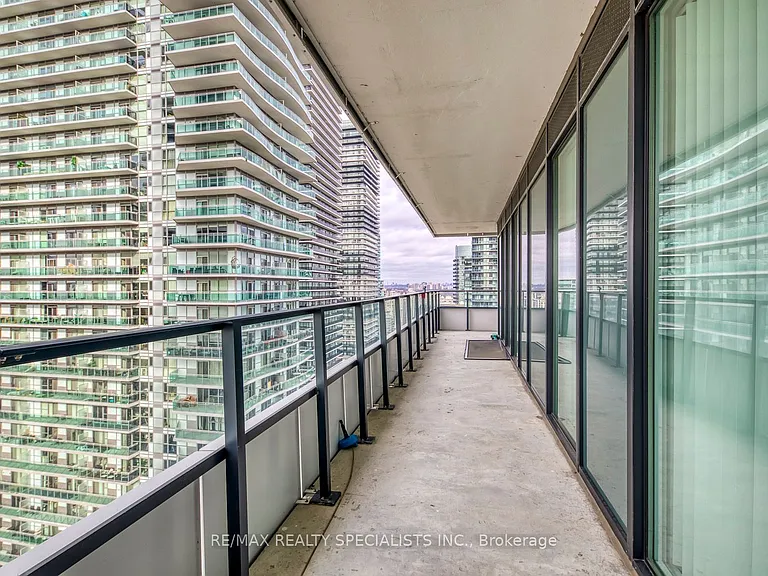 20 Shore Breeze Dr #1404 — Photo 26