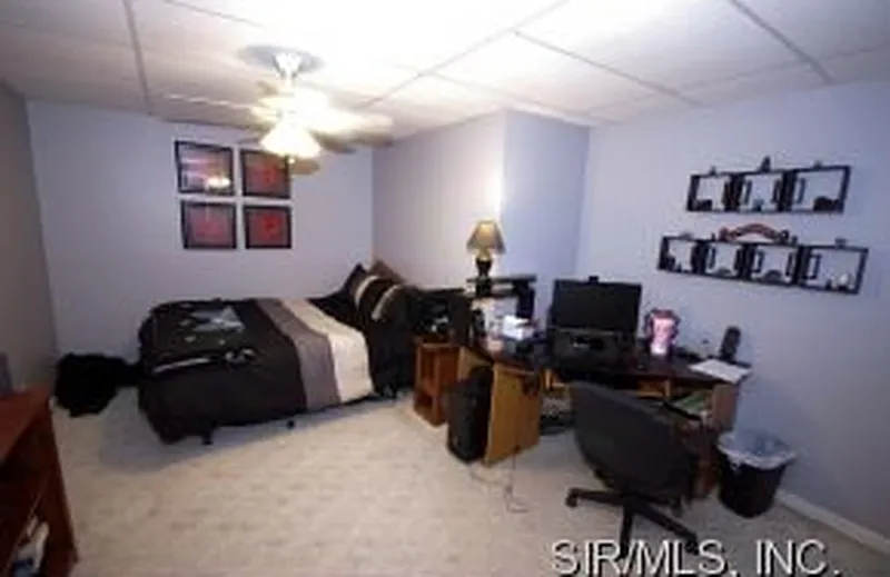 Thumbnail 12