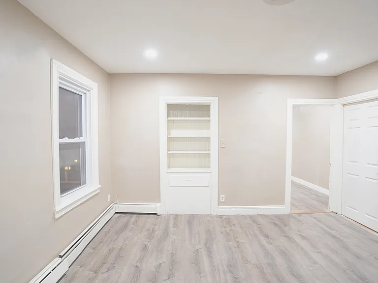188 Stanwood St #2 — Photo 5