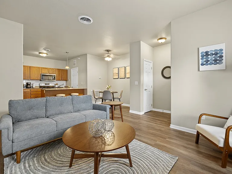 2bd 2ba - Premium Unit