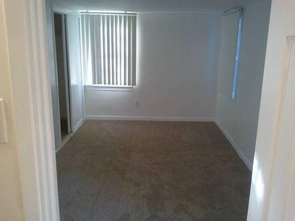 BEDROOM-1