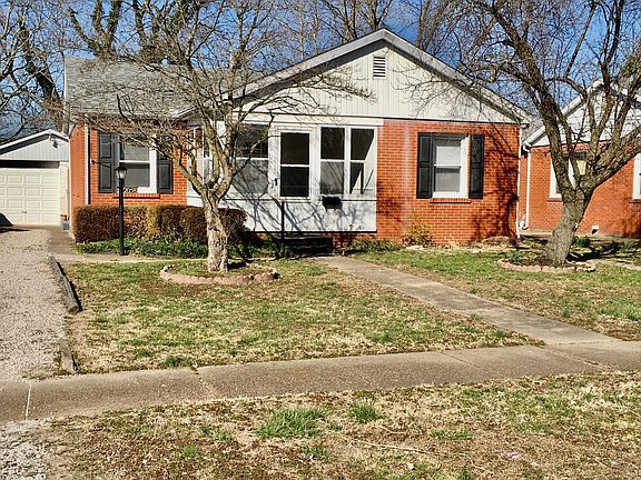 4th image of 2058 E Florida St