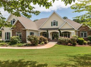 402 Grey Pebble Ct, Seneca, SC 29672