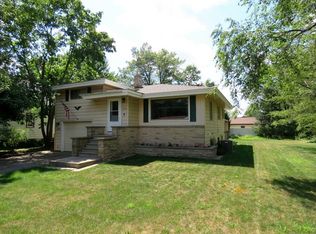 303 Sunset Ave, Stevens Point, WI 54481