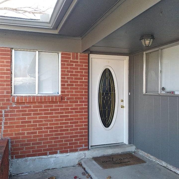 1st image of 2516 NW 7th St