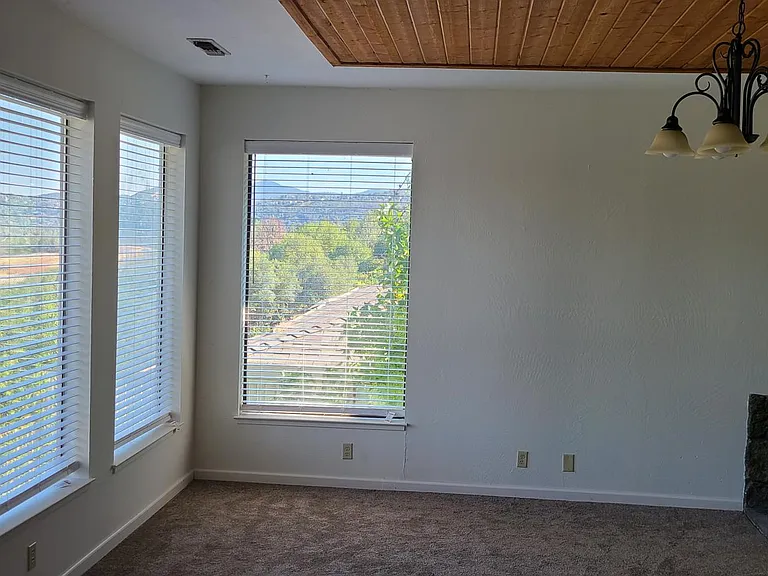 3600 Shoreline View Way — Photo 14