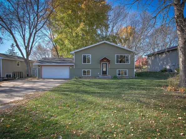 31030 Foster Ave, Stacy, MN 55079