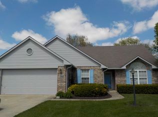 5572 Pine Hill Dr, Noblesville, IN 46062