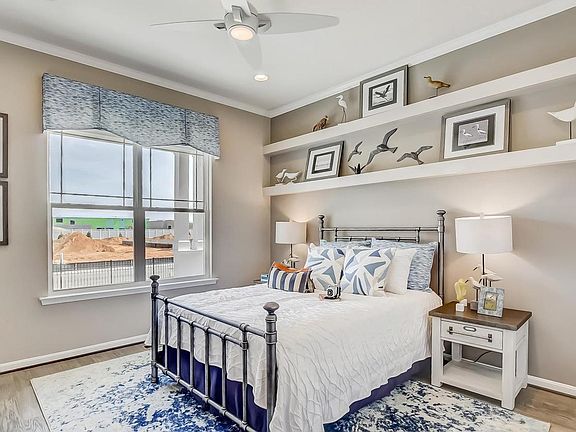 7th image of this home