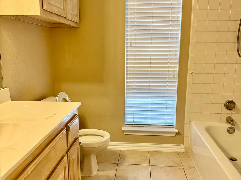 2151 Arbor Creek Dr — Photo 18